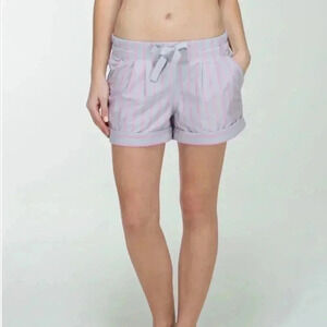 Lululemon  Spring Break Away Short